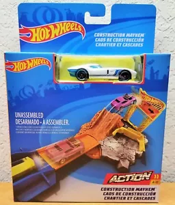Hot Wheels Construction Mayhem PlaySet - Mattel - Brand New !! - Picture 1 of 2