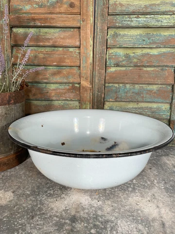 Vintage French European Large Enamel Wash Bowl Garden Planter Bird Bath Cover