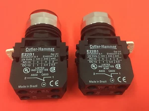 Cutler-Hammer - Teile-Nr: E22B1 - Ser. A1 - rot & gelb Druckknopf - Menge (2) - Bild 1 von 4