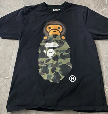 Camiseta ApeBale Color Camuflaje Milo Sobre Cabeza de Mono Negra Talla XS Foto 1 de 4