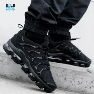 Nike Air VaporMax Plus Triple Black Retro Sneakers Men's Shoes 924453-004 - Picture 1 of 10