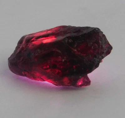 Rubí Rojo Natural 222 Ct Enorme Tierra Áspera Extraída CERTIFICADA Rara Piedra Preciosa Suelta Foto 1 de 4