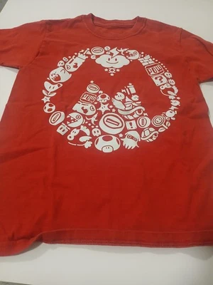 Boys Red Super Mario T Shirt. Size Small 6/7 - Image 1 of 3