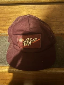 Vintage 1980er Dr Pepper Snapback Mesh Trucker Mütze/Ball Cap Made in USA - Bild 1 von 3