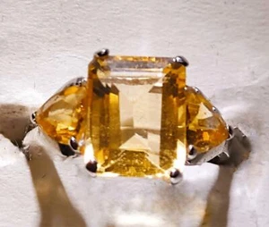 10KW Gold Emerald Cut Citrine W/ Trilliant Cut Citrine Solitaire (it 219) - Picture 1 of 1