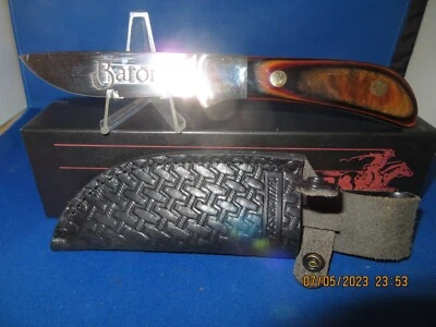 Vintage Winchester Hunting Knife Model W 15 0670 "BARRON" MADE IN USA NOS - Image 1 of 4