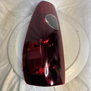 Tail Light Assembly-SLE, Crew Cab Pickup Right 16530352/25821849 Chevy GMC - Picture 1 of 9