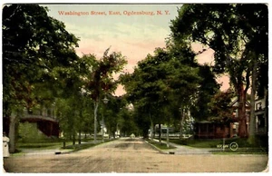 Washington Street East in Ogdensburg NY Postcard 201686 - Postmarked 1913 - Picture 1 of 2