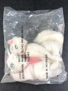 Disney Los Aristócatos Duquesa y María 7" Mini Bolsas de Frijoles Lote de 2 - 16577 - Imagen 1 de 8