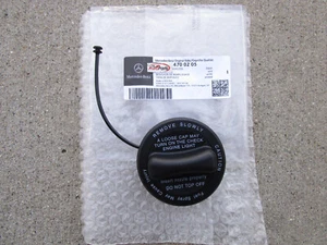 14 - 21 MERCEDES BENZ S CLASS FUEL GAS TANK FILLER CAP WITH TETHER OEM NEW - Picture 1 of 5
