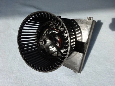 NRF  Lüftergebläse innen passend für Porsche  996 / 986 / 997   996 624 107 01 - Bild 1 von 4