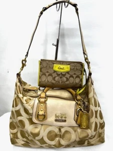 COACH Signature Large Hobo gold beige Shoulder Bag lage +1 Wallet 12843 (P62) - Picture 1 of 24