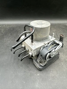 2014-2015 Ram ProMaster 1500 2500 3500 ABS Anti Lock Brake Pump Assembly Oem - Picture 1 of 9