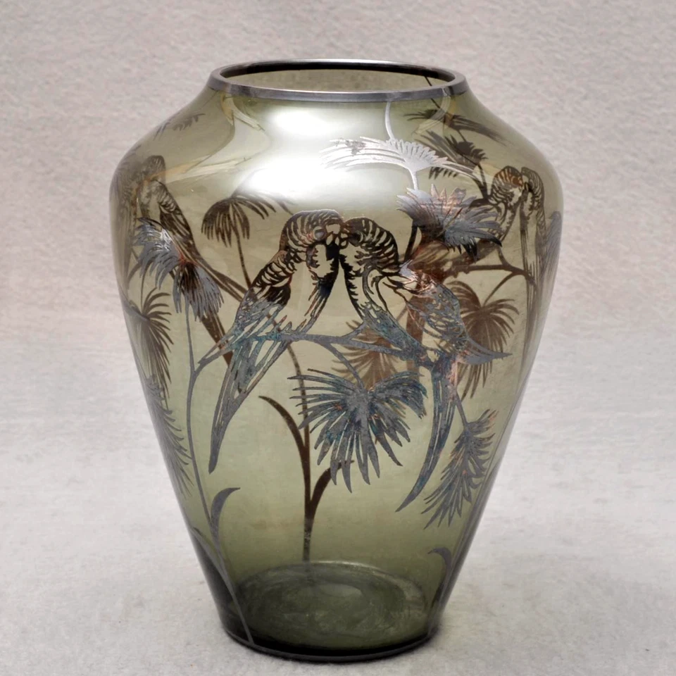 Wunderschöne grünliche Glasvase mit Silberoverlay Papageien, Spahr(?), 30er/40er - Bild 1 von 4