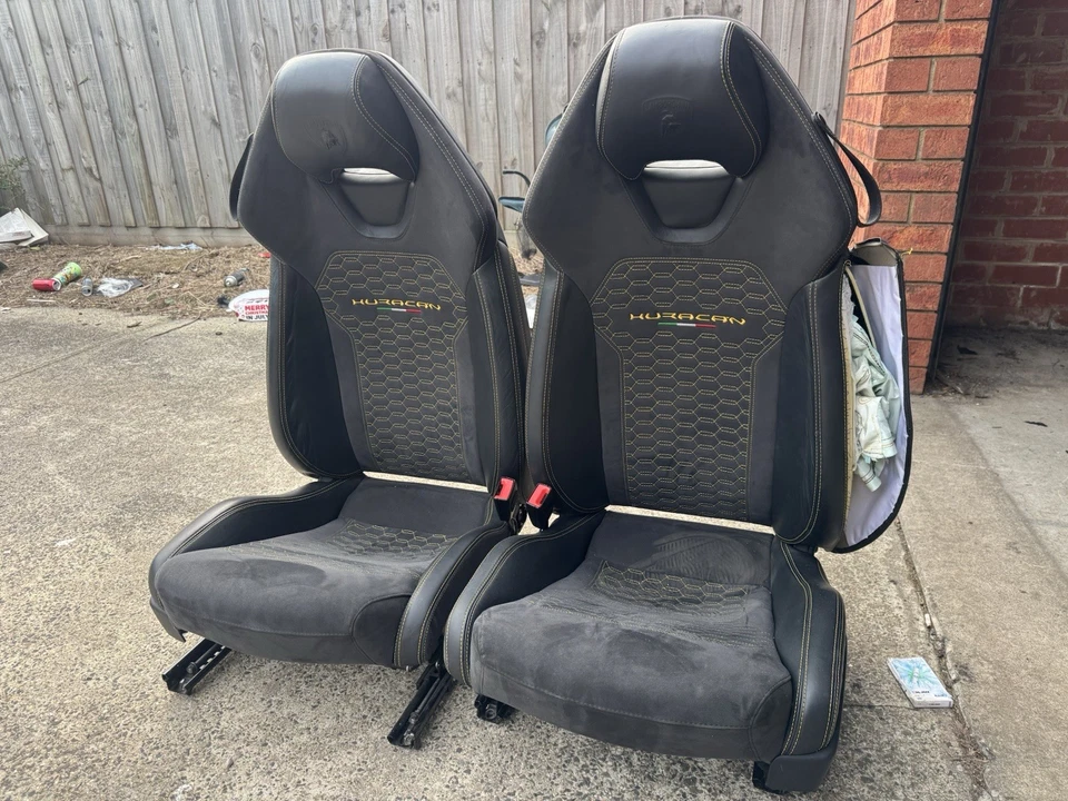Lamborghini Huracan Seats Evo Style  - image 1 of 4