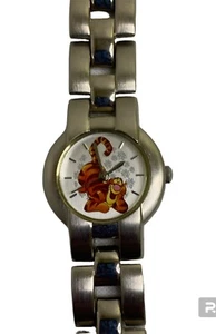 DISNEY STORE TIGGER WATCH NEEDS BATTERY - Picture 1 of 3