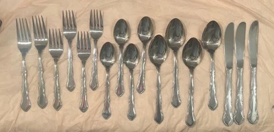 Reed & Barton Pompei Pompei Select 17 Pcs S.S. Flatware Set Forks Spoons Knives - Image 1 of 4