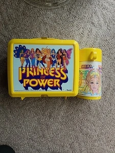 Vtg Yellow Lunchbox She-Ra Princess of Power Aladdin 1985 Lunch Box W Thermos  - Picture 1 of 7