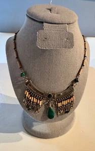 Vintage Southwestern Style Lightweight Fashion Necklace Silvertone Wood Dangle - Picture 1 of 5