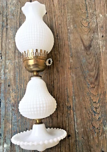 VINTAGE HOBNAIL MILKGLASS BOUDOIR BEDSIDE HURRICANE WAFFLE PATTERN ELECTRIC LAMP - Picture 1 of 14