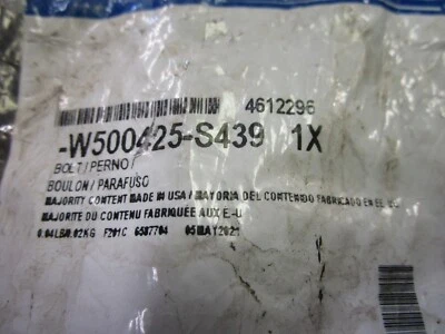 2017-2023 Ford Explorer Expedition transmission oil cooler bolt W500425-S439 - Image 1 of 3