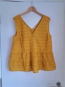 Broderie Anglaise Tiered Blouse UK14 Sleeveless Mustard Yellow Top Relaxed BNWT - Picture 1 of 16