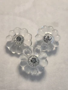 Vintage 3 Drawer Pulls Clear Glass Daisy Flower Handle Cabinet Dresser Door Knob - Picture 1 of 12