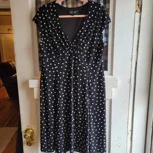 Black Label Evan Picone Black White Polka Dot Sleeveless V-Neck Dress Size 16 - Picture 1 of 8