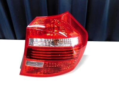 Piloto trasero derecho genuino bmw serie 1 e81 e87 mk1 116i 118i 120i 130i Foto 1 de 4