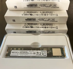 Samsung V-NAND SSD 983 DCT M.2 - Model MZ-1LB1T9N - New in box!!! - Photo 1/3