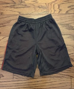 Boys Buzz Cuts Gray Size 7 Basketball Shorts With Red Stripe - Picture 1 of 3