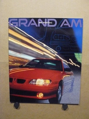 28-страничная рекламная брошюра 1998 Pontiac Grand Am SE GT - Изображение 1 из 4