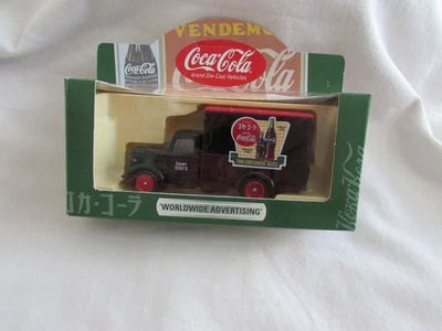 Lledo "Coca-Cola" Publicidad Mundial " Japón Años 50 Furgoneta Modelo En Caja Foto 1 de 3
