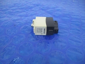Tektronix TPA-BNC TekVPI Interface Adapter - Picture 1 of 6