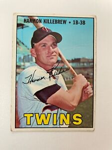 1967 Topps #460: Harmon Killebrew - Minnesota Twins GOOD  CREASE