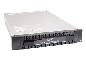 EMC Data Domain DD2200 w tym 12x 2 TB SAS HDD (005032930) i szyny // 900-000-041 - Zdjęcie 1 z 5