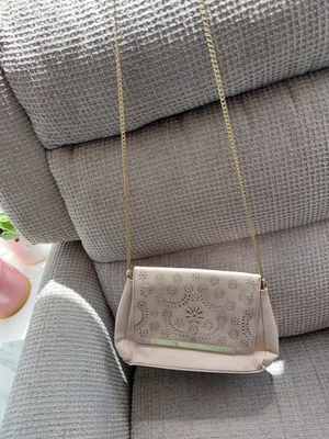 Lovely Pink Bag By New Look With Beautiful Cut Out Details On Thr Front Flap - Image 1 of 4