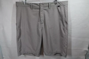 Travis Matthew Men’s Size 36X10 Gray Activewear Chino Casual Beach Golf Shorts - Picture 1 of 7