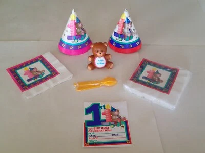 SUMINISTROS PARA FIESTAS: Conjunto de diseño de oso de primer cumpleaños para bebé, artículos nuevos pero abiertos, divertidos Foto 1 de 2