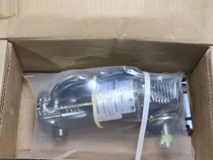 Motoriduttore Bison DC 021-756-8560, 90 VDC, 1,28 Ampere, 1/8 HP, 30 RPM - Foto 1 di 7