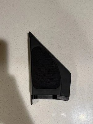 2001-2003 Acura MDX LH Front Door Panel Tweeter Speaker Mirror Cover Trim 67149 - Image 1 of 2