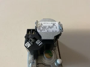 BRYANT CARRIER PAYNE EF32CW210 GAS VALVE WHITE RODGERS 36J24 618 - Picture 1 of 7