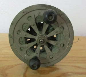 Mulinello da Pesca Vintage Pflueger Sal-Trout n.1558 - Foto 1 di 4
