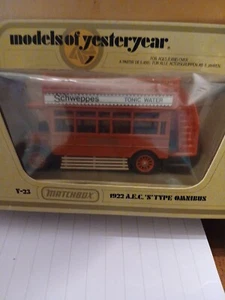 matchbox ,Schweppes ,tonic water,1922 A.E.C. S type omnibus - Picture 1 of 1