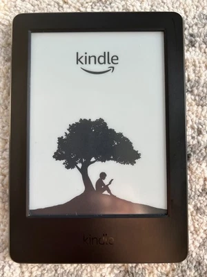 Amazon Kindle 7th Gen with Case Bundle - Image 1 of 4