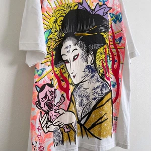 Camiseta Izumonster XXL Blanca Talla Izumonster Vinilo Suave Artículo USADO de JAPÓN - Imagen 1 de 5