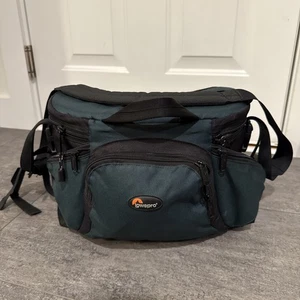 LowePro Hip / Sling Camera Bag, Dividers & Rain Cover, Green, SLR/DSLR - Rare - Picture 1 of 8
