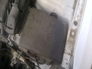 Motor de caja de fusibles VIN 7 octavo dígito emisiones federales compatible con 11-13 OPTIMA 3754960 - Imagen 1 de 2