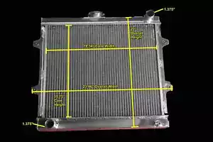3 ROW ALUMINUM RADIATOR CU945 FIT 1984-1995 Toyota Pickup 4Runner 2.4l L4 - Picture 1 of 5