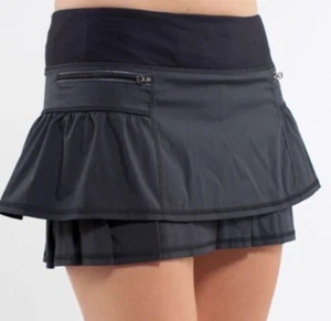Lululemon Run Your Heart Out schwarzer Rock Skort Reißverschluss Taschen Tennis Damen Größe 6 - Bild 1 von 9